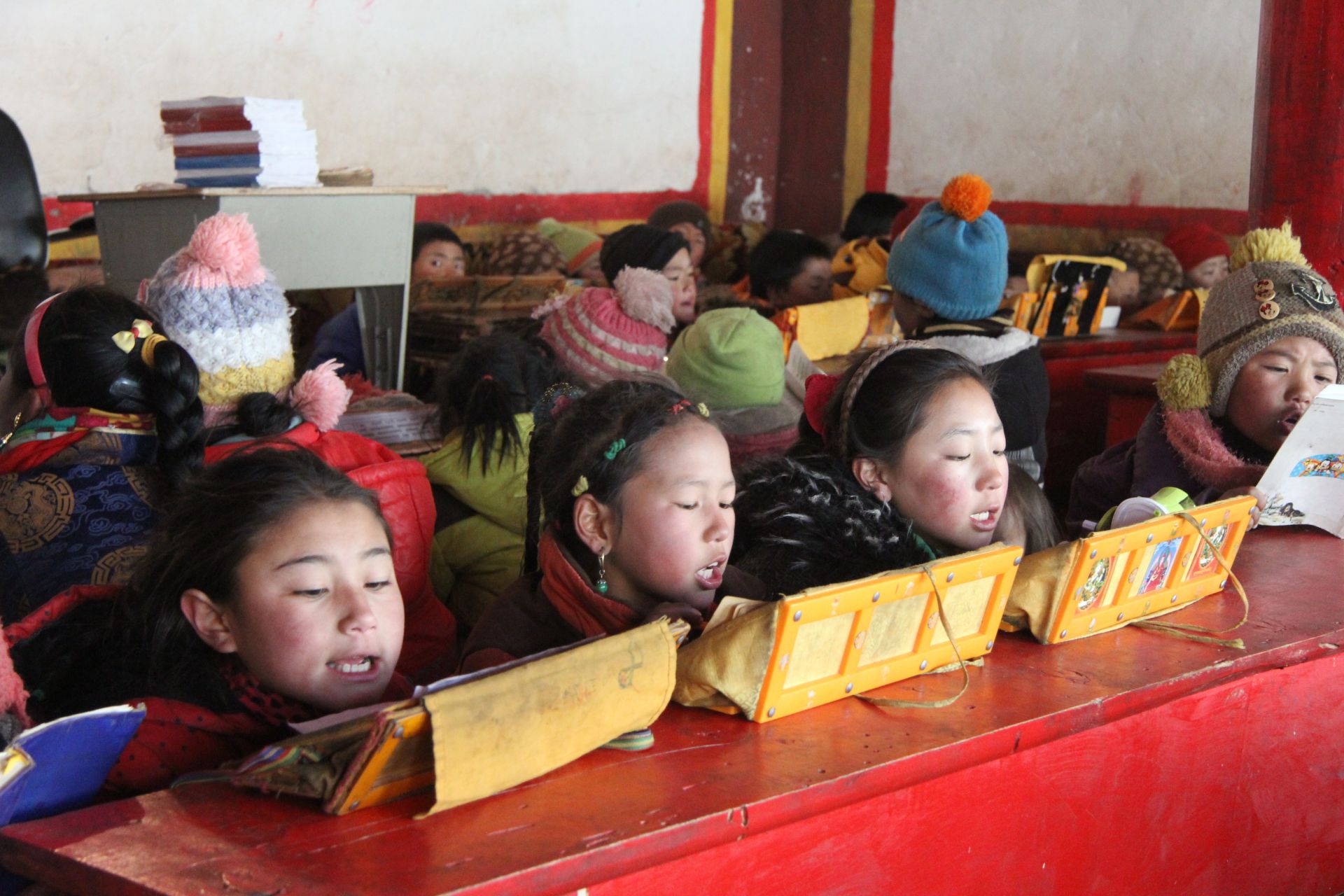 哈尔滨振国家庭装饰设计有限公司公益回顾丨家国同欢月同圆 温暖满载甘孜州(图12)